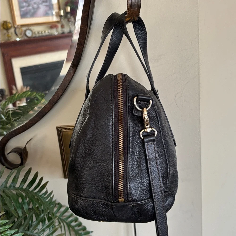 Fossil Genuine Leather Black Sydney Satchel Zippered Handbag Crossbody Purse